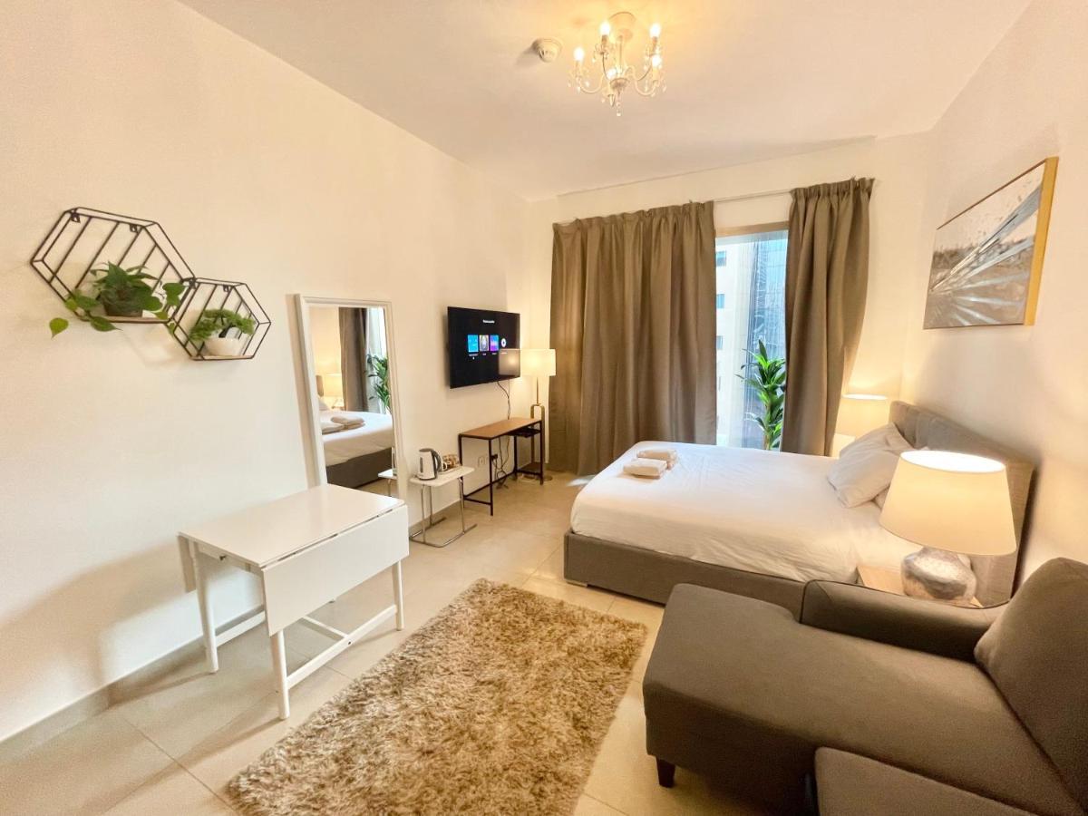Super Elegant Studio Apartment-Sparkle Tower By Sweet Homes Dubaj Kültér fotó